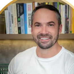 Dr. Marcelo Cardoso